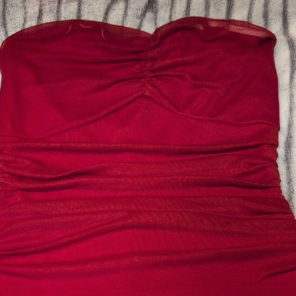 Red Strapless Ruched Top - Picture 3 of 7